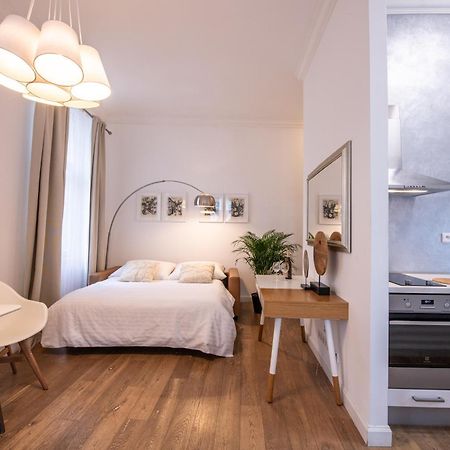 Modern Downtown Apt - Renovated, On Ideal Location Prag Dış mekan fotoğraf
