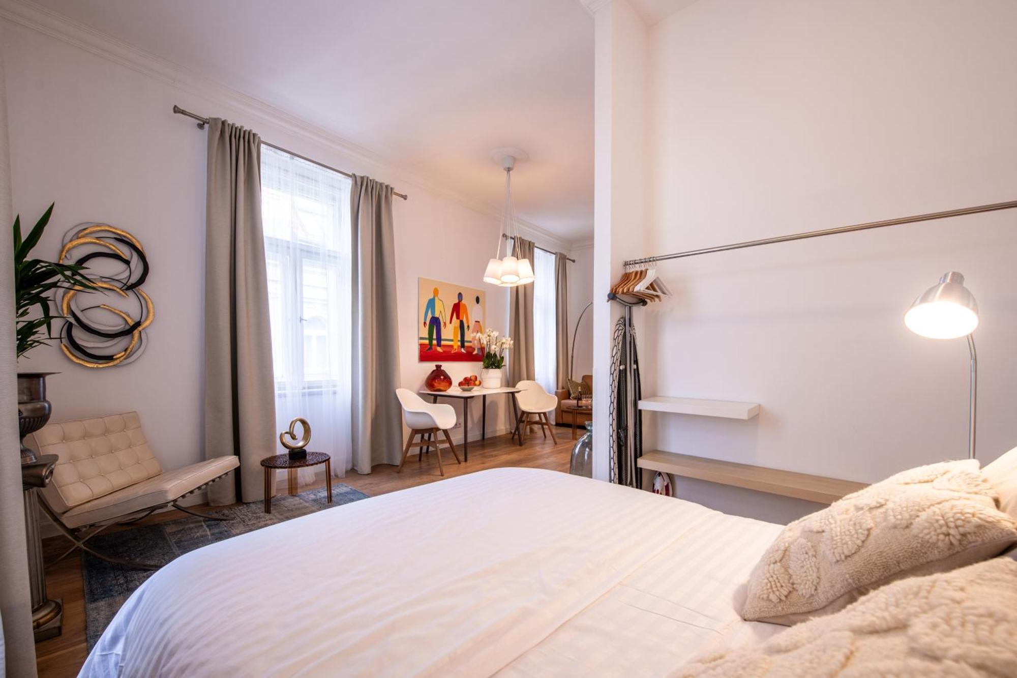 Modern Downtown Apt - Renovated, On Ideal Location Prag Dış mekan fotoğraf