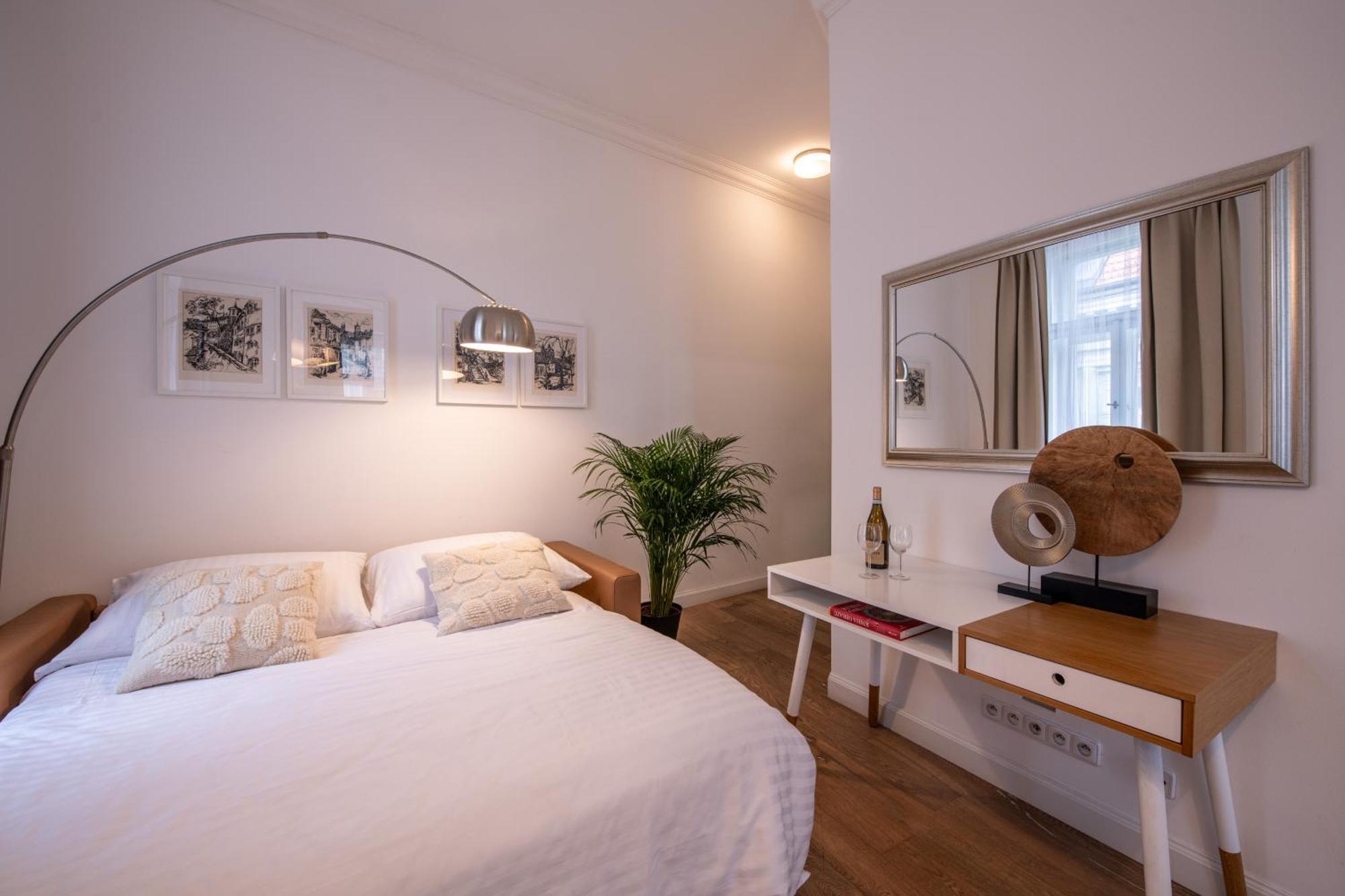 Modern Downtown Apt - Renovated, On Ideal Location Prag Dış mekan fotoğraf