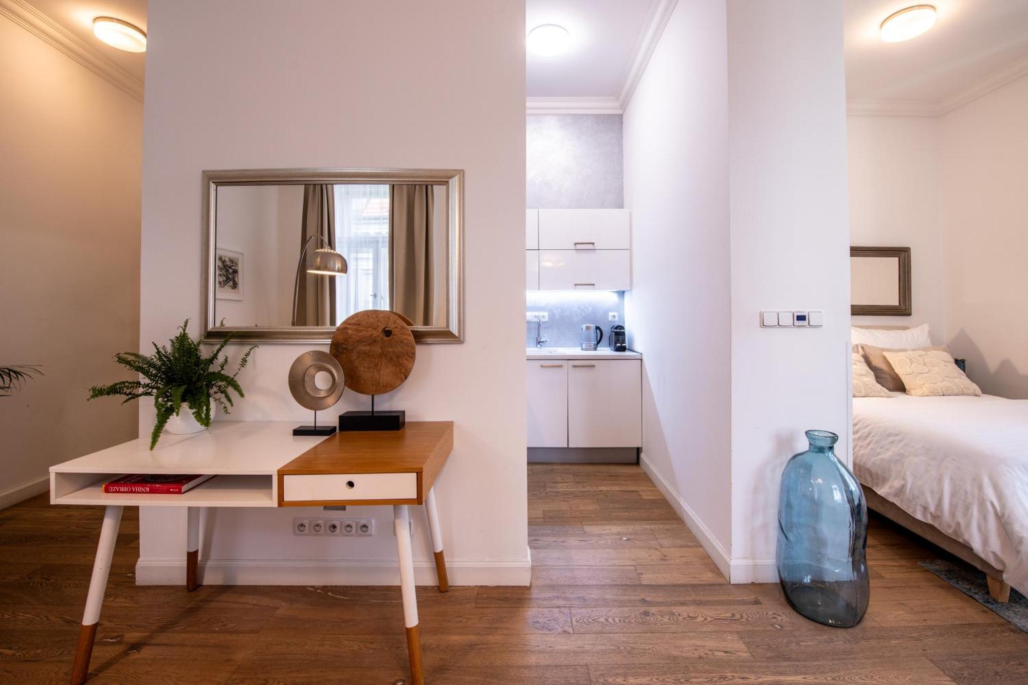 Modern Downtown Apt - Renovated, On Ideal Location Prag Dış mekan fotoğraf